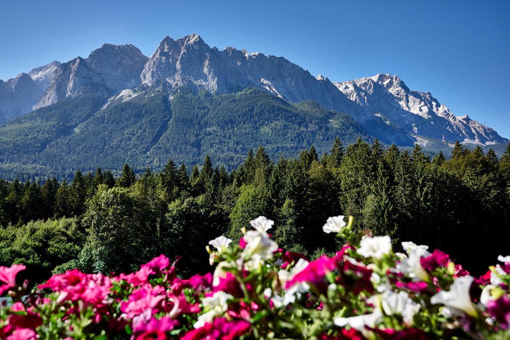 Romantik Alpenhotel Waxenstein Grainau Buitenkant foto